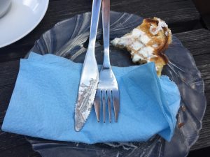 Våffla och kaffe på hembygdsgården i Liljedal 