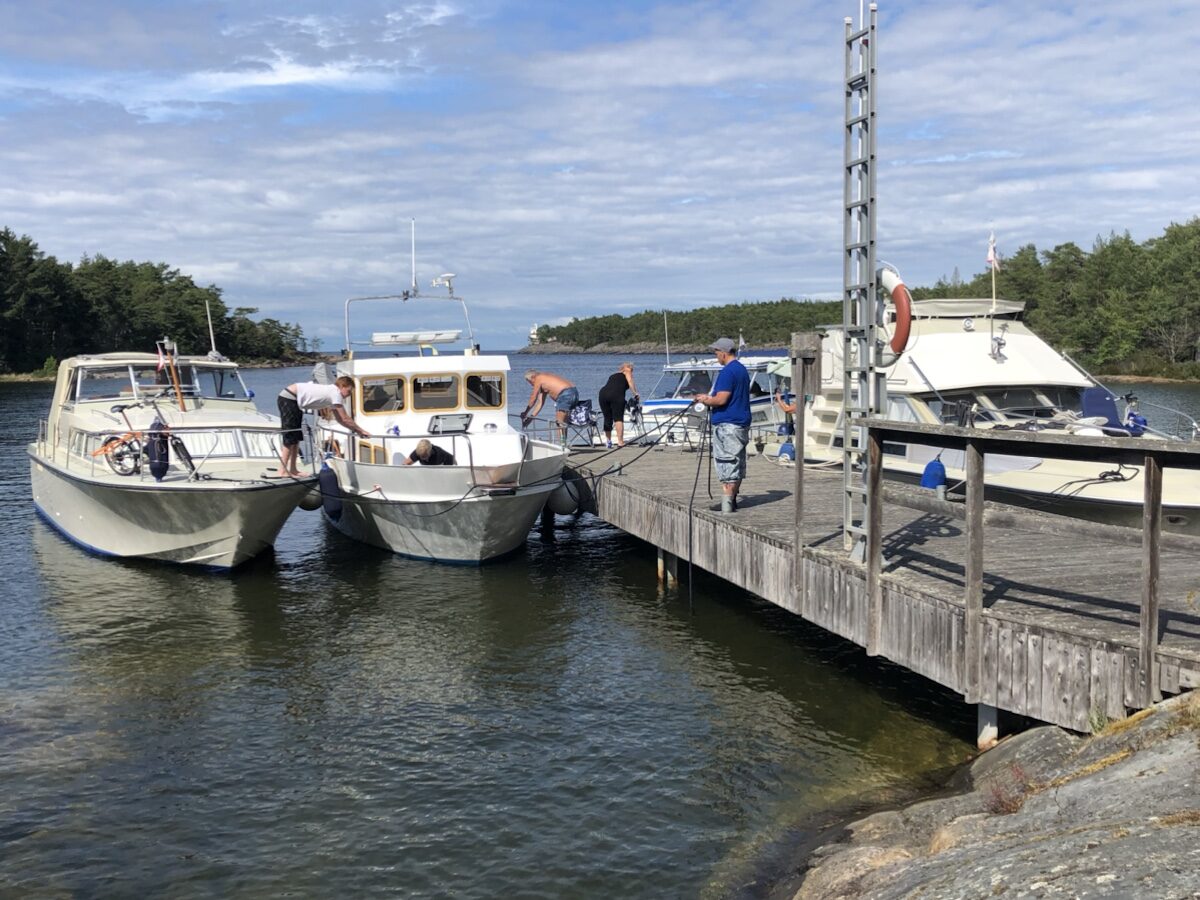 Två coronetter